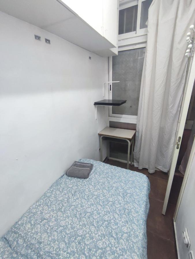 Nice Flat Within Walking Range To The Beach Apartman Barcelona Kültér fotó