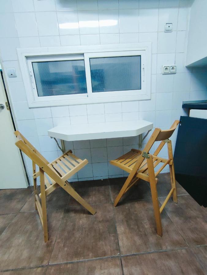 Nice Flat Within Walking Range To The Beach Apartman Barcelona Kültér fotó